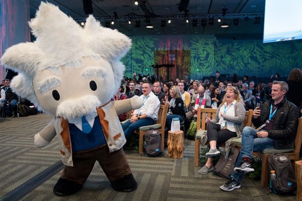 The Next Einstein: Salesforce auf dem Weg vom Cloud-Pionier zum KI-Thought Leader